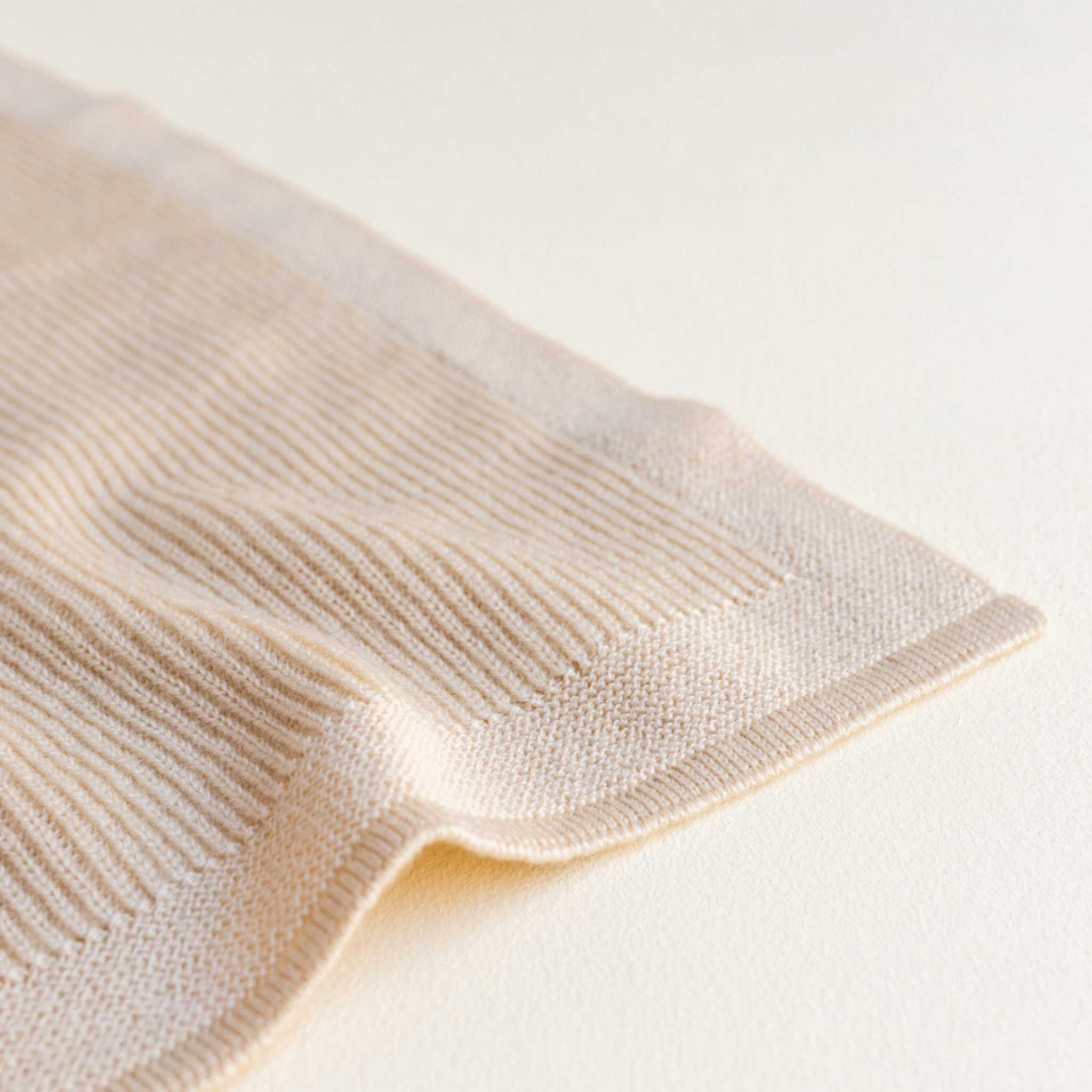 Hvid Felix Merino Wool Blanket Oat Corner Detail