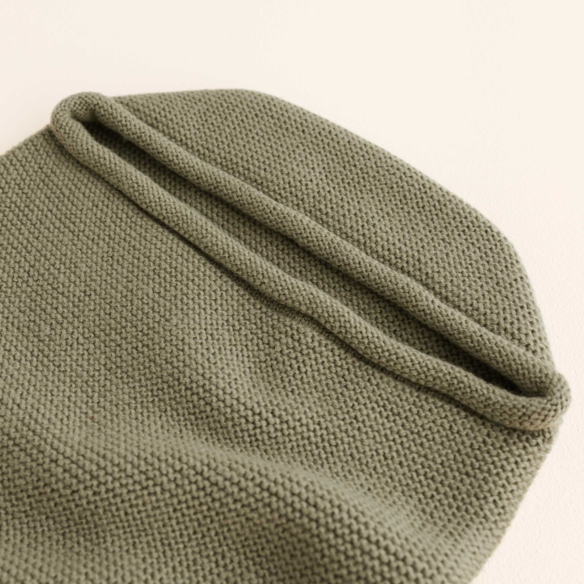 Hvid Merino Wool Cocoon In Artichoke - Hood Detail