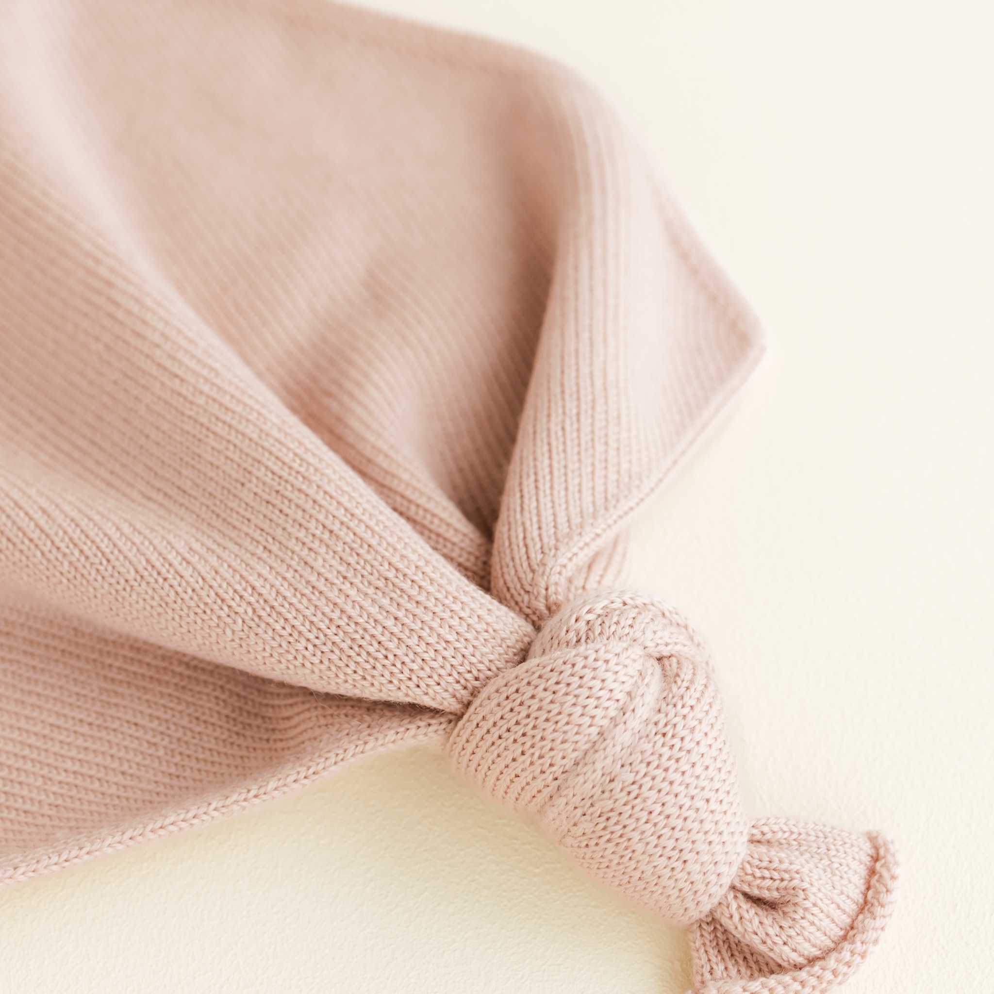 Hvid Tokki Teddy Comforter - Knot Details - Apricot