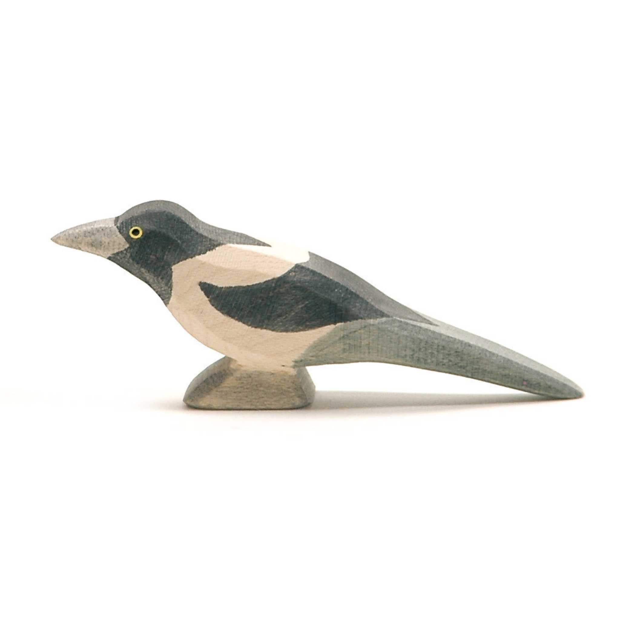 Ostheimer Wooden Toy Animal - Magpie