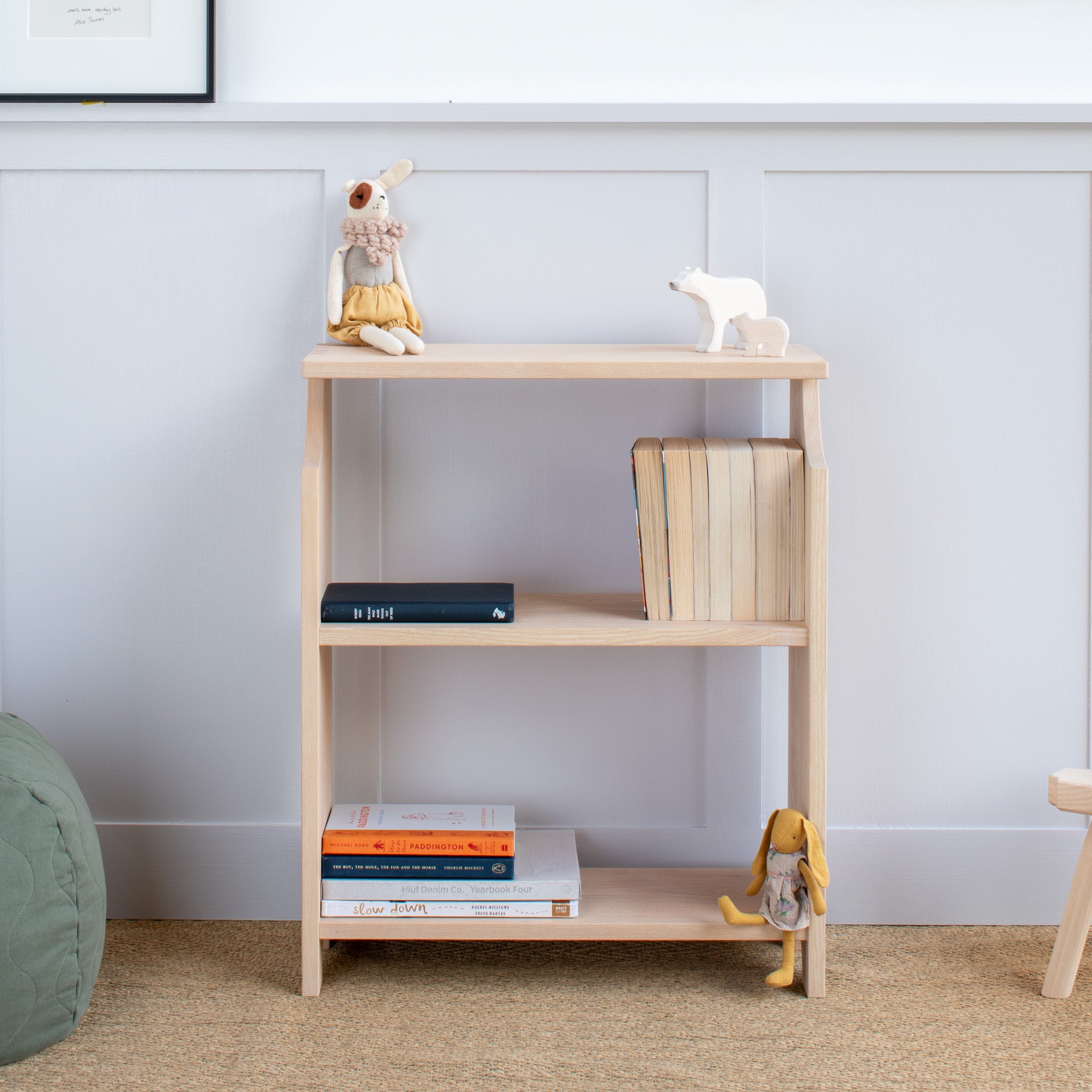 Nibble Bookcase